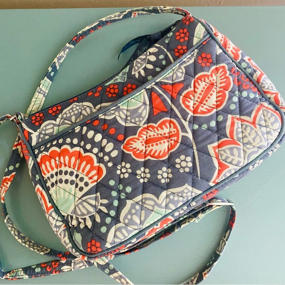 Vera Bradley Small Crossbody Bag in Nomadic Floral - Picture 2 of 15